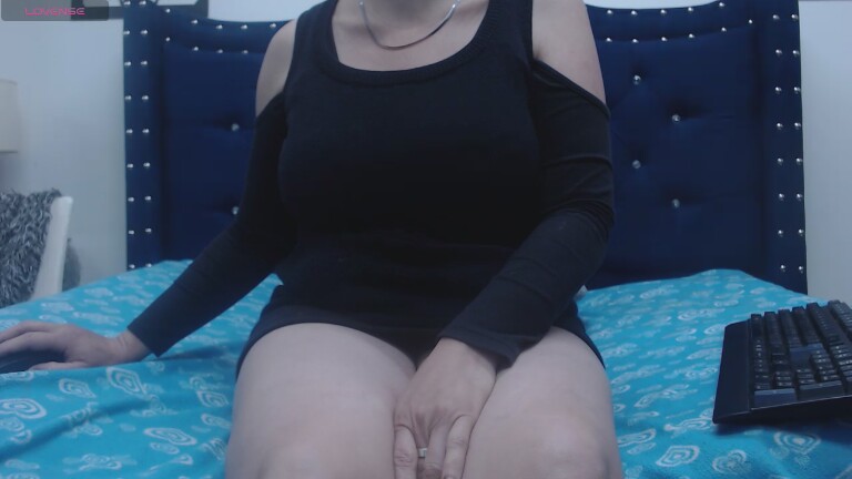 PAMELLA69's Streamate show and profile