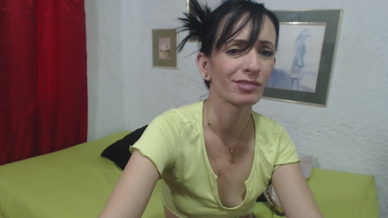 bella_lopez's Streamate show and profile