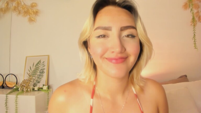 NaraSuarez's Streamate show and profile