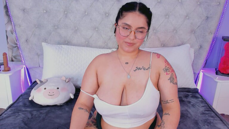 KateAnders's Streamate show and profile