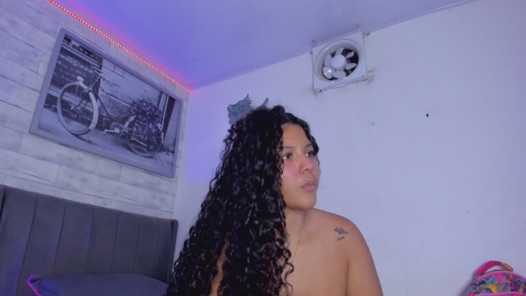 Niky_lulo's Streamate show and profile