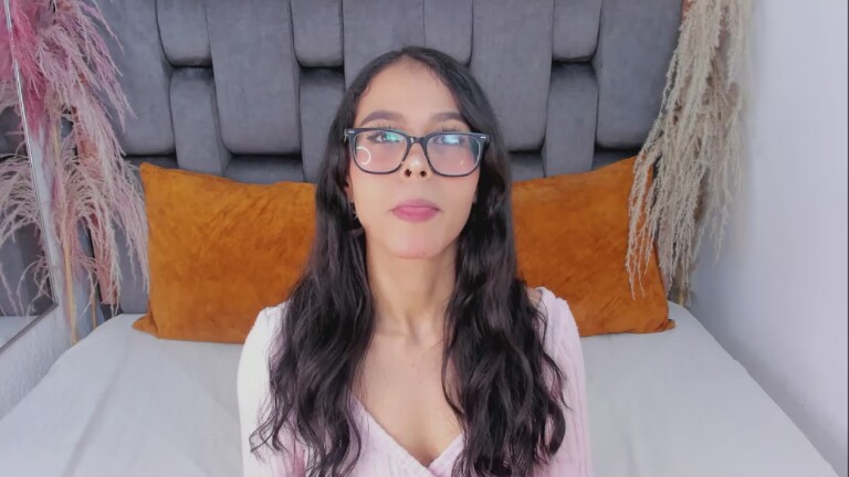 GABYHANK's Streamate show and profile