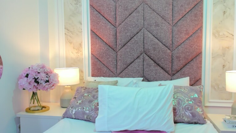 SusySwift's Streamate show and profile