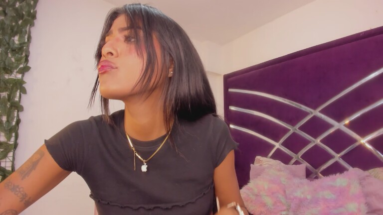 camilaht's Streamate show and profile