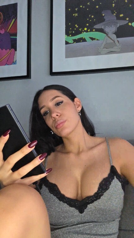 Cintyaleiner's Streamate show and profile