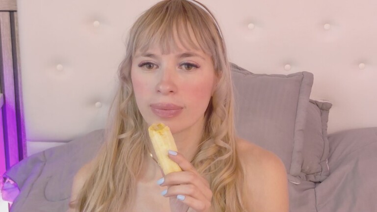 Camilatoscano's Streamate show and profile