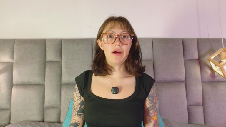 Isabella_Stewart's Streamate show and profile