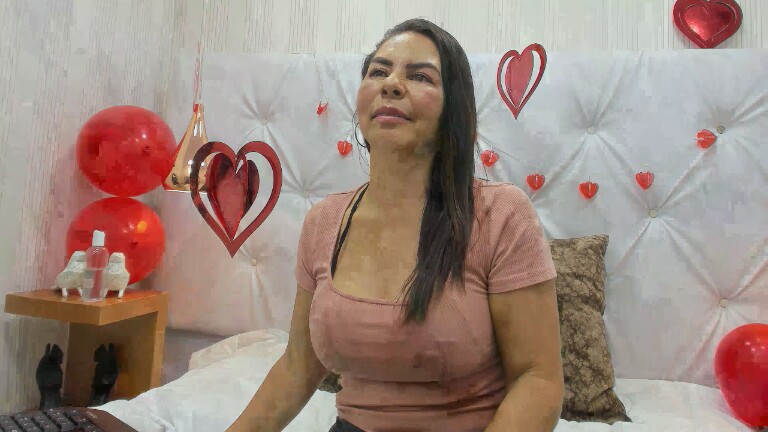 OrianaLaurent's Streamate show and profile