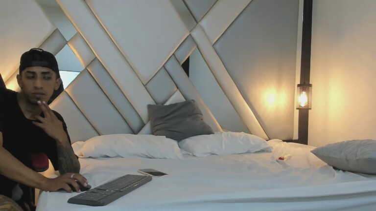 FOREVERWILD_VC's Streamate show and profile