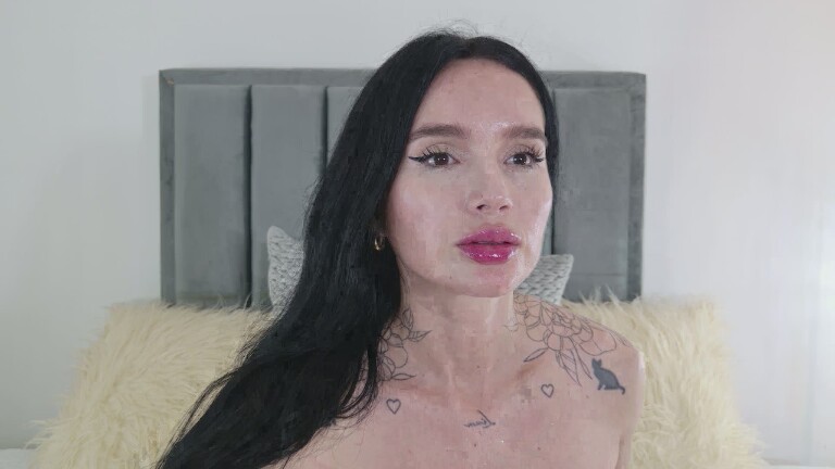 Sweetssinn's Streamate show and profile