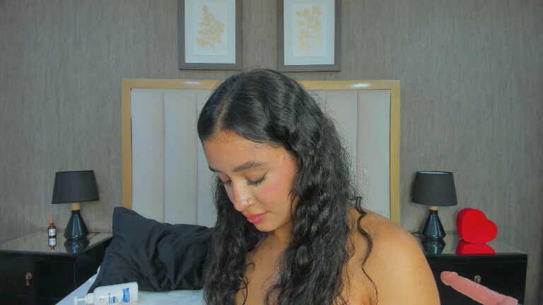 LizyMilleren's Streamate show and profile