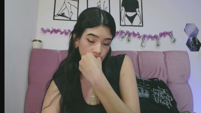 ZakuraPrincess's Streamate show and profile