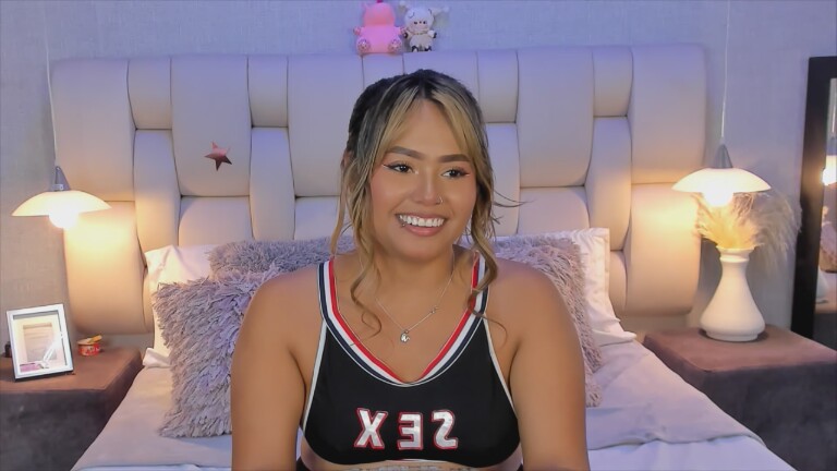 EmmaPrinncess's Streamate show and profile