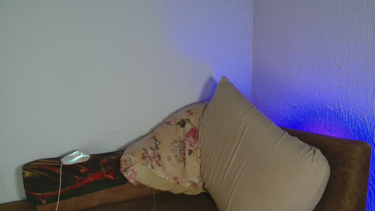 MyaMillor's Streamate show and profile