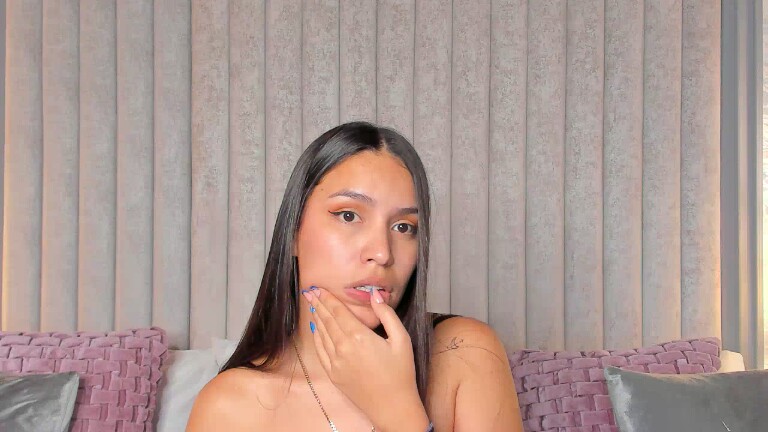 GraceeSwift's Streamate show and profile