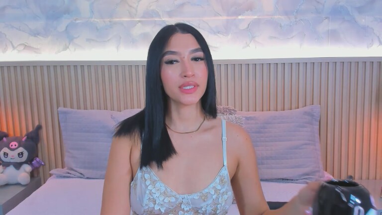 HemmaThompsonn's Streamate show and profile