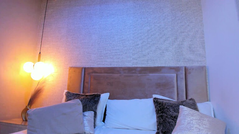 GabyMontclaiir's Streamate show and profile