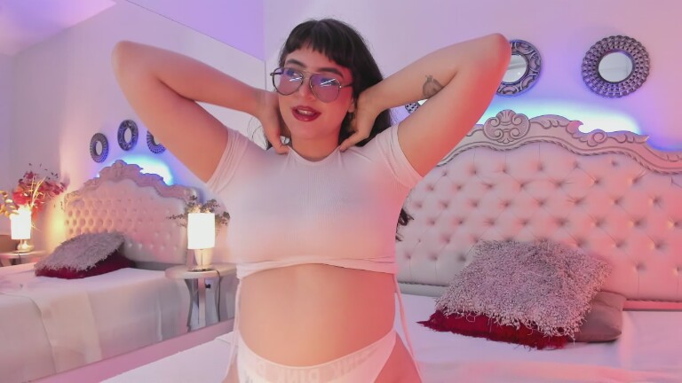 EvangeliineRoss's Streamate show and profile