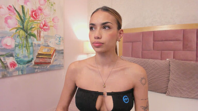 AnnieAdaams's Streamate show and profile