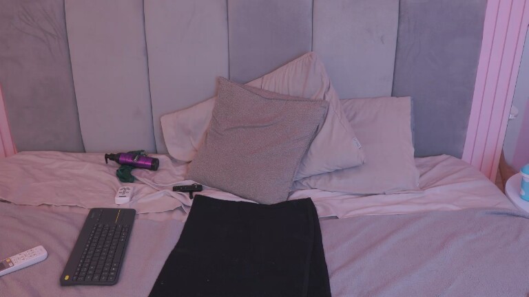 MeghanJadde's Streamate show and profile