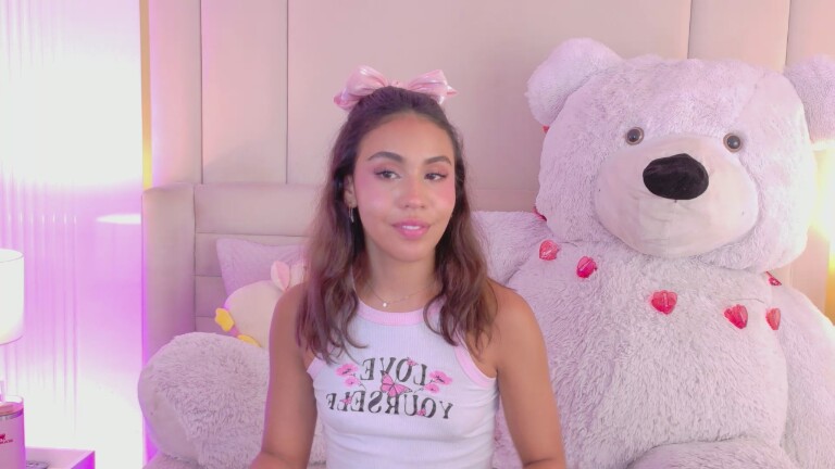 GiaSkye's Streamate show and profile