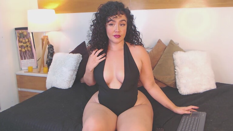 SeleneRisso's Streamate show and profile