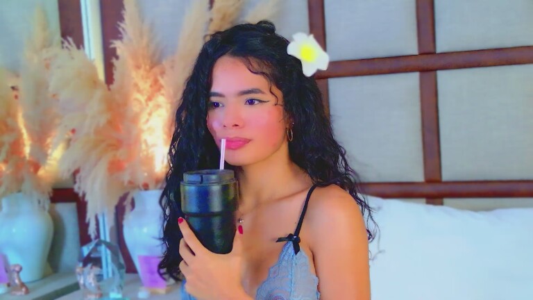 SamanthaSosa's Streamate show and profile