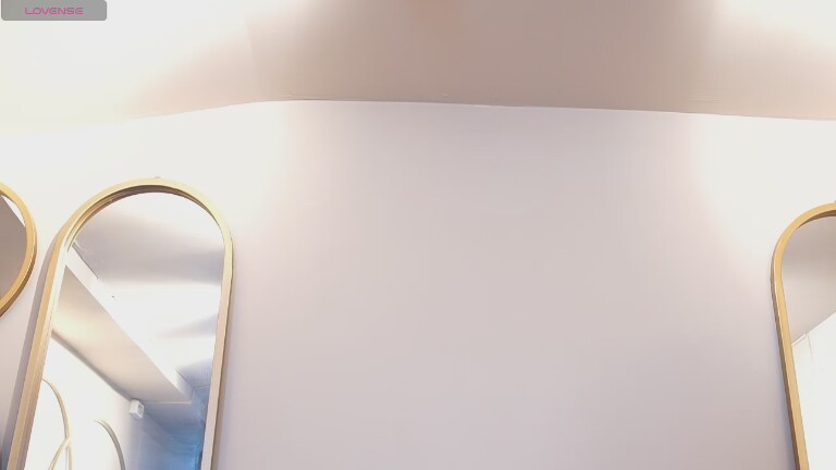 AliceRos's Streamate show and profile