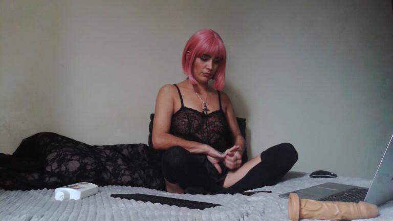 GoddxssAxxel's Streamate show and profile