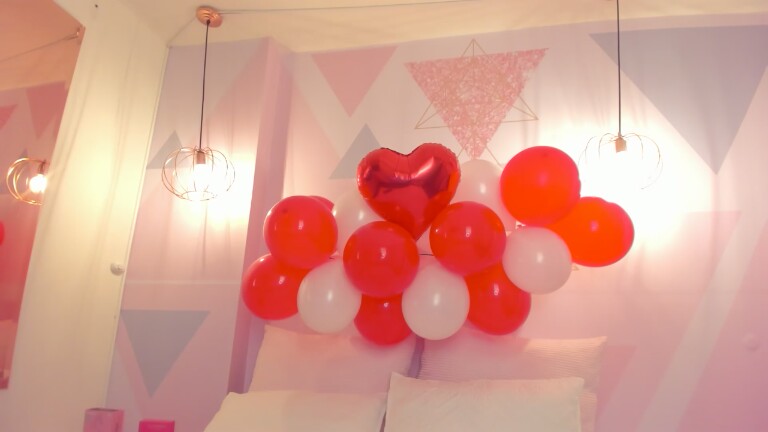 AlmaVegga's Streamate show and profile