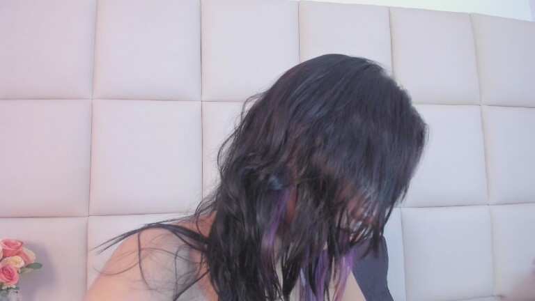 SamanthaLevy's Streamate show and profile