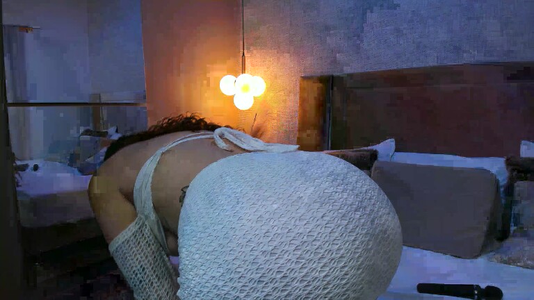 GabyMontclaiir's Streamate show and profile