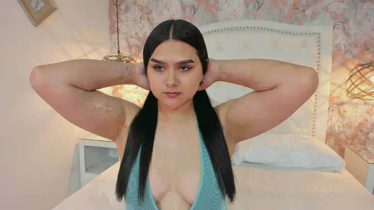 SaharaLyn's Streamate show and profile