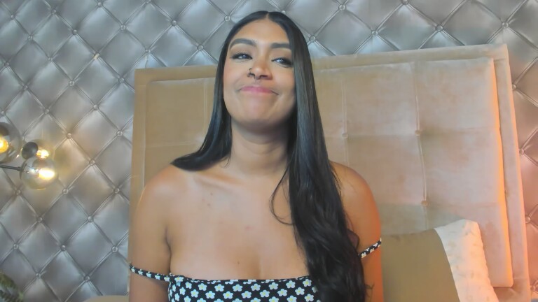 Emmily_Coopers's Streamate show and profile