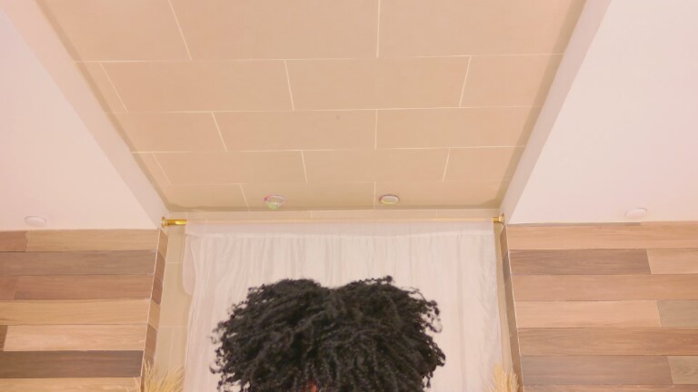 YaraDavis's Streamate show and profile