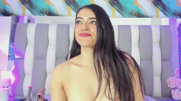 DiazIsa_s's Streamate show and profile