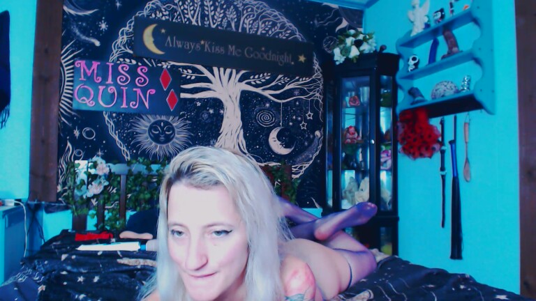 MissQuinCam's Streamate show and profile