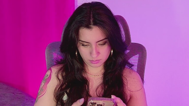 AmelieMeyer66's Streamate show and profile