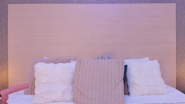 Ninaa_Bunny's Streamate show and profile