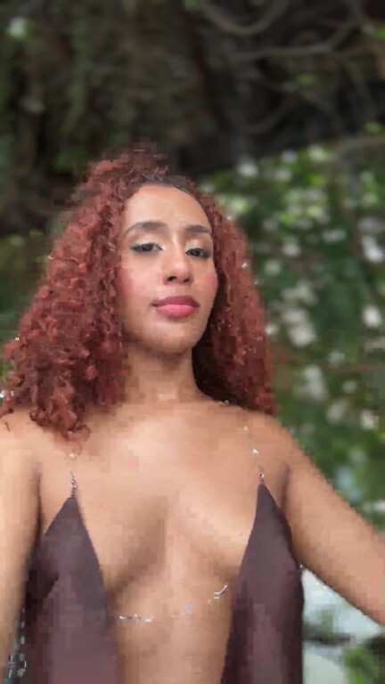 MaiaCox's Streamate show and profile