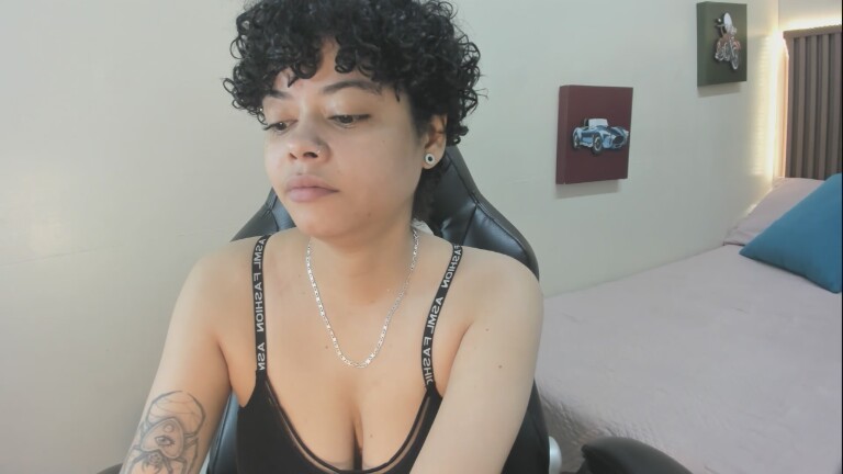 Sasha_Venom's Streamate show and profile