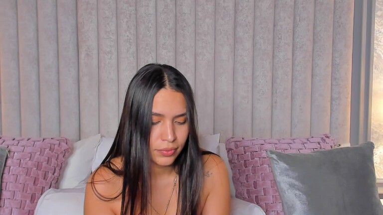 GraceeSwift's Streamate show and profile